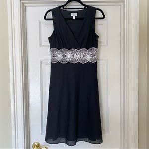Ann Taylor Loft Dress Petite V Neck SZ 4P